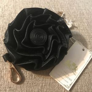 Urban Expression Coin Purse 👛